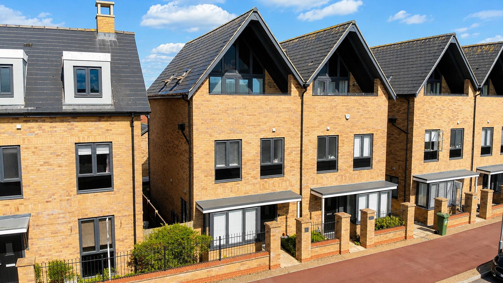 Longhorn Drive, Whitehouse, Milton Keynes